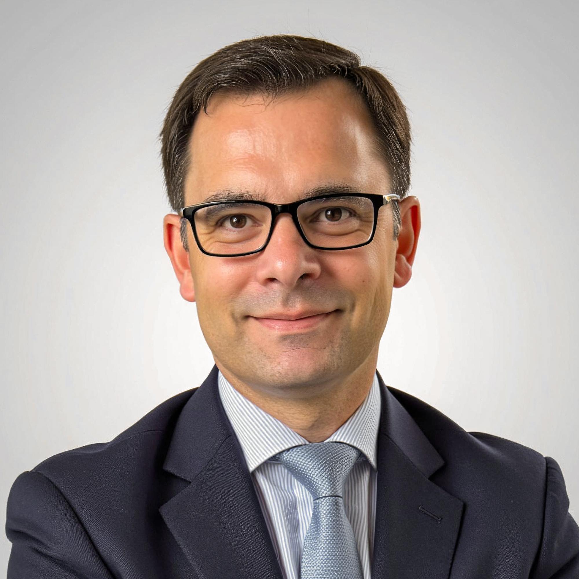 Judá Morcillo | Advocat Llach Serra