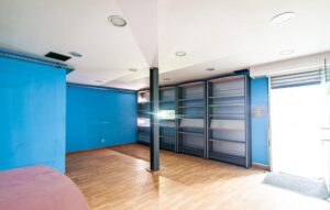 LOCAL EN LA PARELLADA